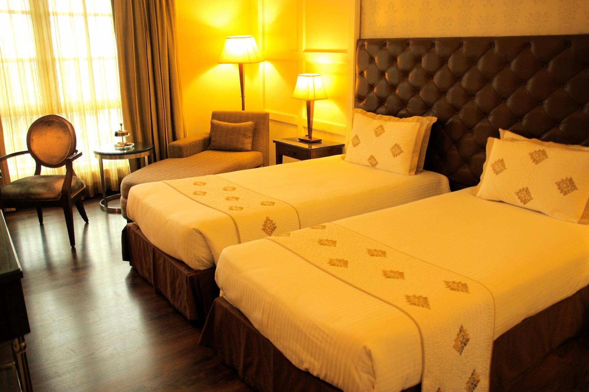The Pllazio Hotel Gurgaon Exterior foto