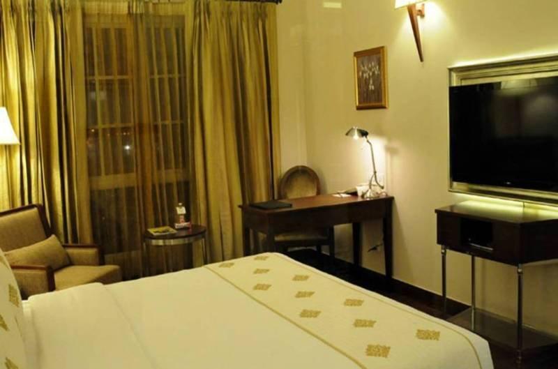 The Pllazio Hotel Gurgaon Exterior foto