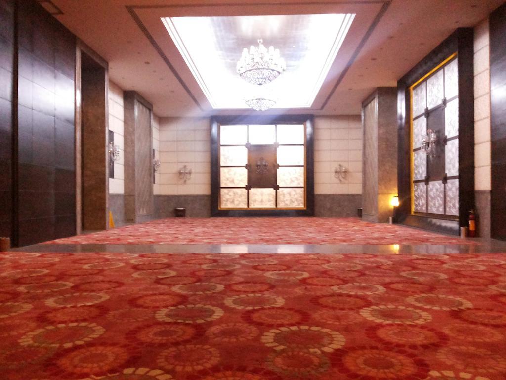 The Pllazio Hotel Gurgaon Exterior foto