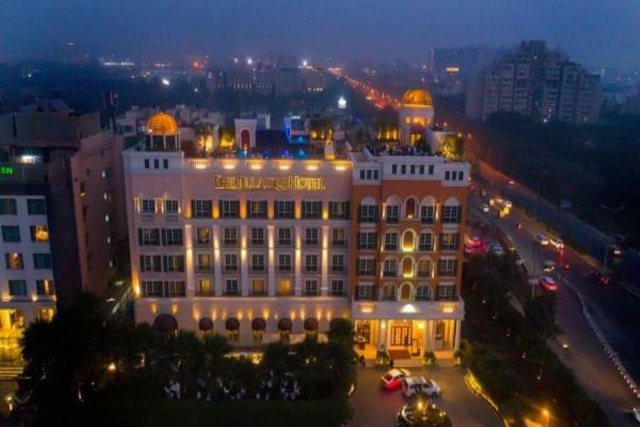 The Pllazio Hotel Gurgaon Exterior foto